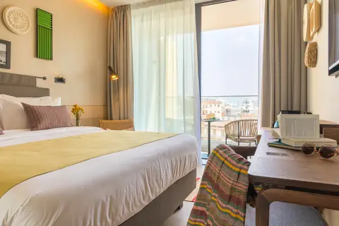 Hotel Indigo Larnaca in Larnaca — foto 23