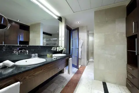 Eurostars Suites Mirasierra in Madrid — foto 22
