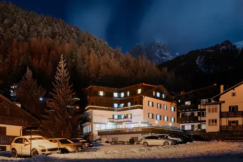 Sporthotel Enrosadira in Campitello di Fassa — foto 15