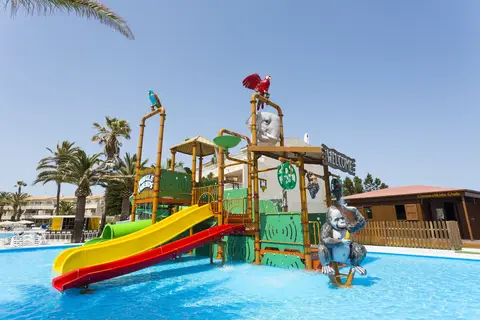 Globales Los Delfines Hotel in Ciutadella — foto 13