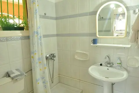 Elena Apartments Corfu in Αχαράβη — foto 16