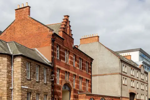 KM Hotel in Edinburgh — foto 10