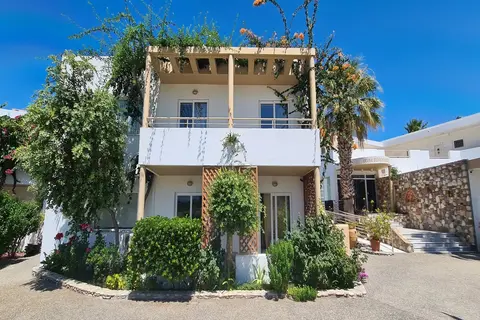 Irina Beach Hotel in Τιγκάκι — foto 13