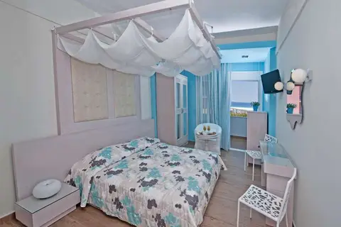 Antigoni Beach Resort in Όρμος Παναγίας — foto 28
