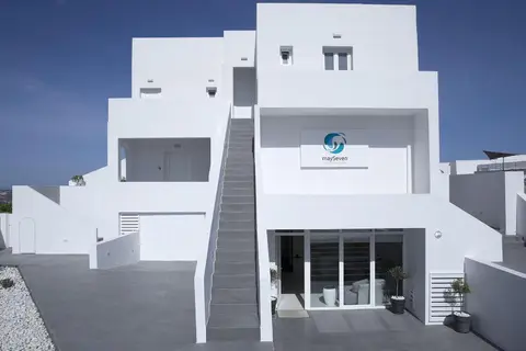 May Seven Suites in Δημοτική Ενότητα Θήρας — foto 18