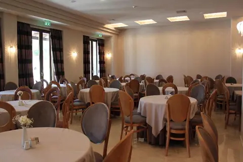 Grand Meteora Hotel in Καστράκι — foto 5