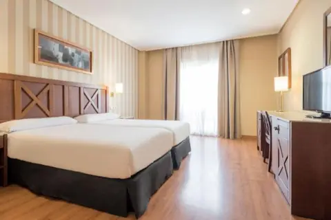 Ilunion Alcora Sevilla in San Juan De Aznalfarache — foto 4