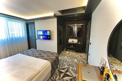 Weingart Hotel in Fatih — foto 6