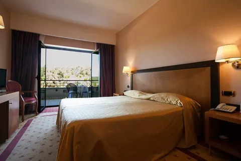 Grand Hotel La Chiusa di Chietri foto 7