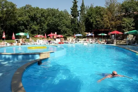 Hotel Preslav in СПА център Ривиера Бийч — foto 22