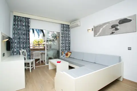 Aparthotel Aquasol in Palmanova — foto 27