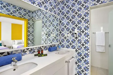 Radisson Blu Resort, Taghazout Bay Surf Village in Taghazout ⵜⴰⵖⴰⵣⵓⵜ تغازوت — foto 17
