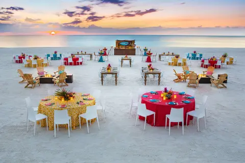 Hilton Marco Island Beach Resort and Spa in Marco Island — foto 18
