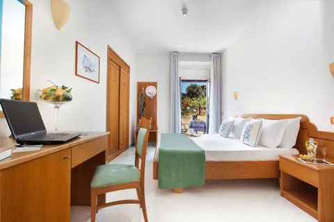Hotel Piccolo Paradiso in Massa Lubrense — foto 19
