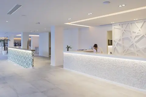 Hotel Anfora Ibiza in Santa Eulària des Riu — foto 5