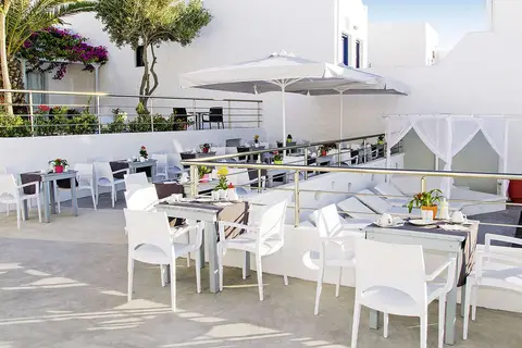 RK Beach Hotel in Thira Municipal Unit, foto 26