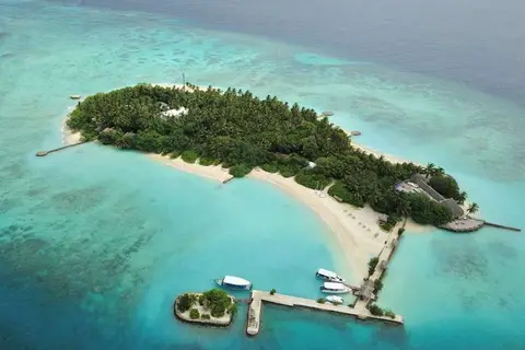 Makunudu Island Resort in Main Restaurant and Bar, foto 9
