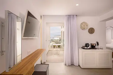 Kantouni Beach Boutique Hotel in Πάνορμος — foto 2