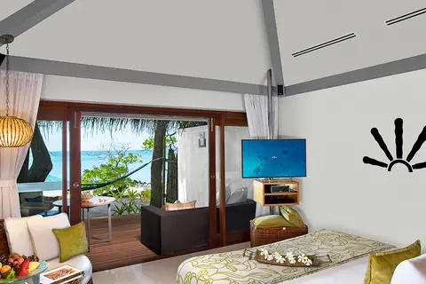 Taj Coral Reef Resort & Spa, Maldives in Nooraanee Shop, foto 8