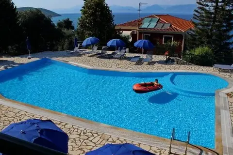 Apraos Bay in Δημοτική Ενότητα Κασσωπαίων — foto 3