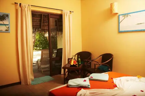 Kuredu Island Resort in Staff Area — foto 26