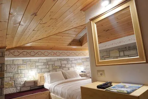 Hotel Argjiro in Gjirokastra — foto 27