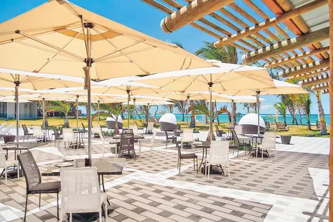 Crystals Beach Resort Belle Mare, a member of Radisson Individuals in Trou d’Eau Douce VCA — foto 19