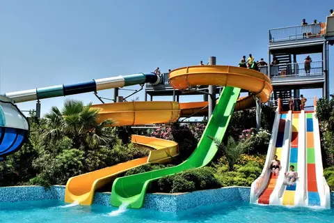 Pine Bay Holiday Resort in Kuşadası