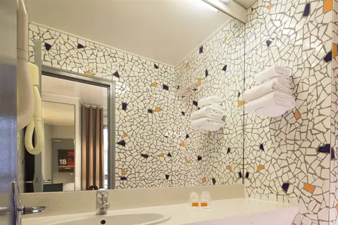 Le Petit Oberkampf Hotel & Spa in Parijs — foto 8