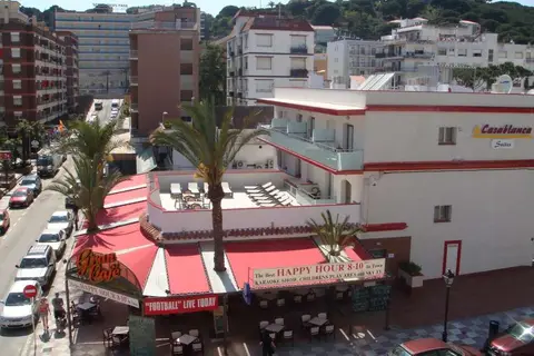 Casablanca Suites in calella — foto 11