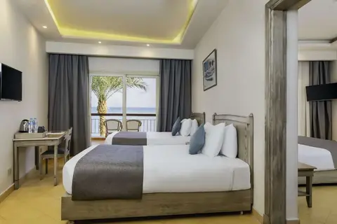 Sunrise Azalea Aqua Park Resort in الاحياء — foto 18