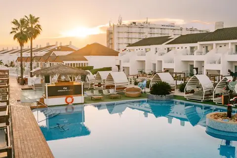 Casas del Lago Hotel, Spa & Beach Club - adults only in Ciutadella — foto 5