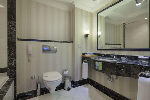 The Norm Oriental in Uşak — foto 18