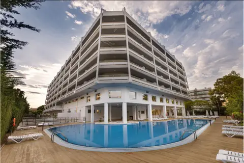 Ponient Piramide Salou in Salou — foto 3