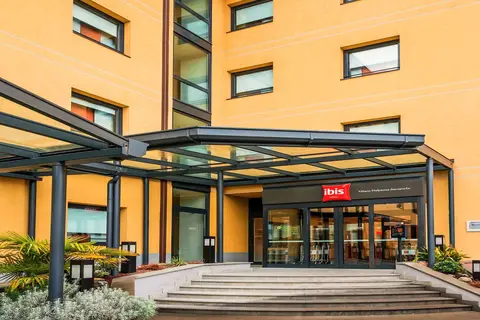 Hotel ibis Milano Malpensa Aeroporto in Cardano al Campo