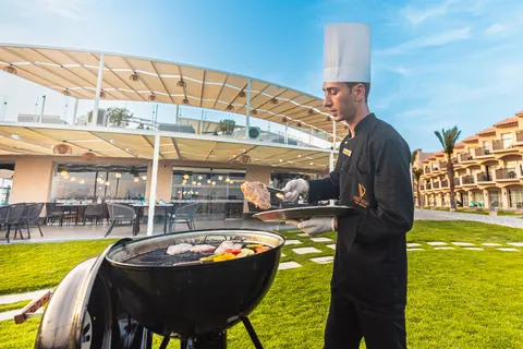 THE V Luxury Resort Sahl Hasheesh in The V Luxury Resort Sahl Hasheesh — foto 7