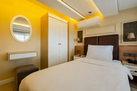 Frt Airport Hotel in Fatih — foto 22