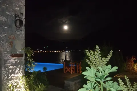 En Plo Luxury Suites in Δημοτική Ενότητα Οιτύλου — foto 19