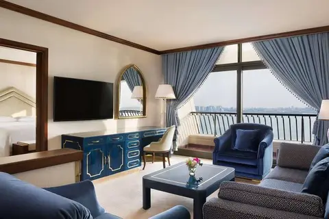 Sheraton Grand Doha Resort & Convention Hotel in Doha — foto 13