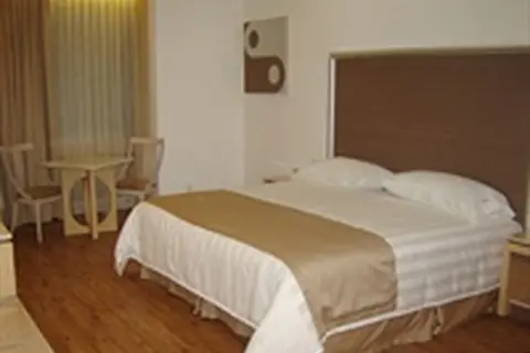 Ramada by Wyndham Mexico City Santa Fe in Cuajimalpa