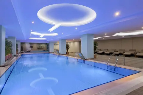 Ramada Hotel & Suites by Wyndham Istanbul Merter in Fatih — foto 12
