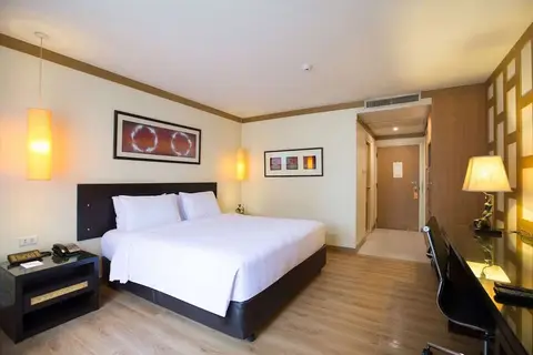 Tarntawan Hotel Surawong Bangkok​ in Bangkok — foto 10