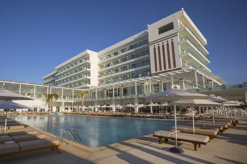 Constantinos The Great Beach Hotel in Παραλίμνι — foto 17
