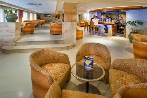 Hotel Avenida in Benidorm — foto 15