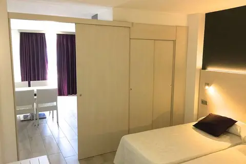 Miami Park Aparthotel in Calella — foto 24