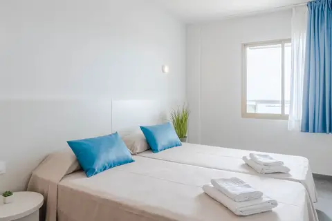 Rentalmar Blue Beach Apartments in Salou — foto 4