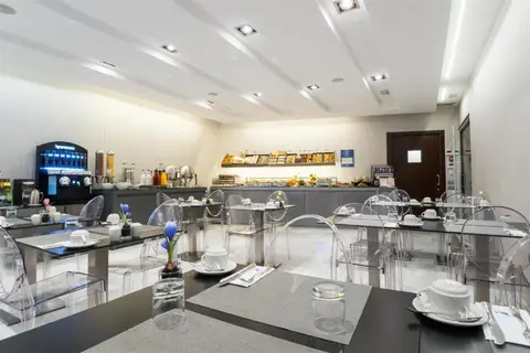 Hotel Ikonik Ramblas in Barcelona — foto 18