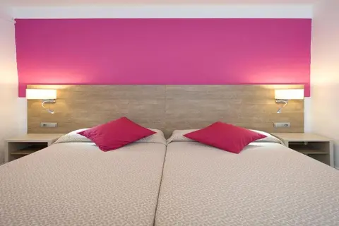Hostal Mari in Sant Antoni de Portmany — foto 7
