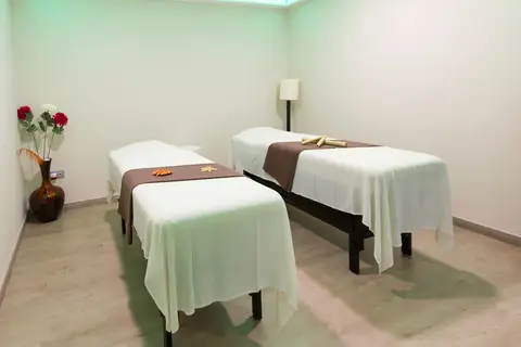 Hotel Sandos Benidorm Suites in Benidorm — foto 16