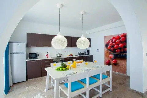 Althea Kalamies Luxury Villas in Παραλίμνι — foto 17